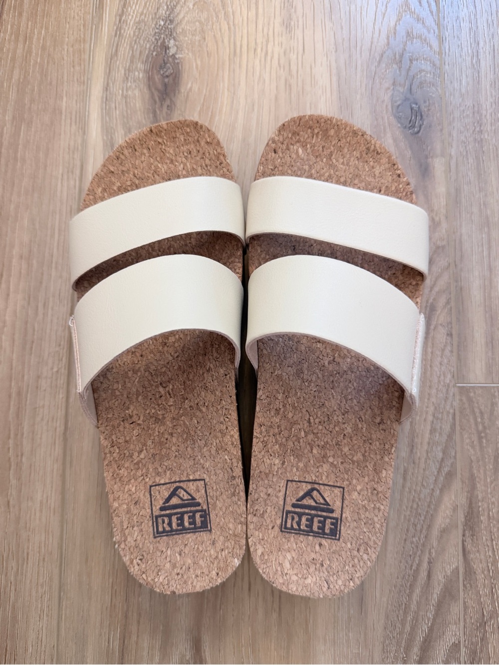 Reef Double Strap Slides in Off-White